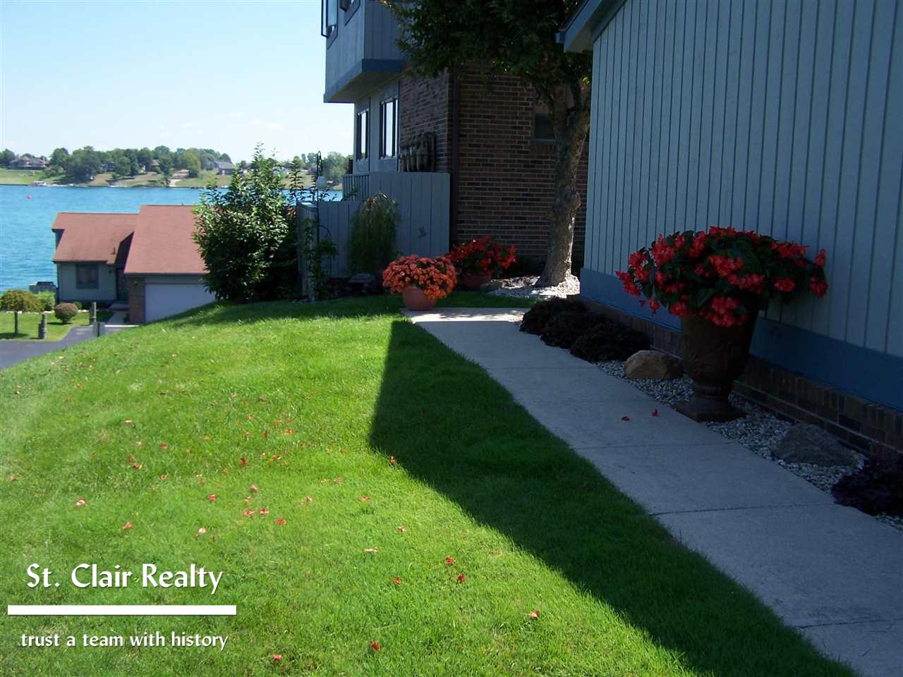 1715 River Road, Unit 70 St. Clair, MI 48079 - Photo 37 of 45 31328544-36.JPG