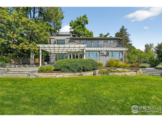 a view of a house with a garden