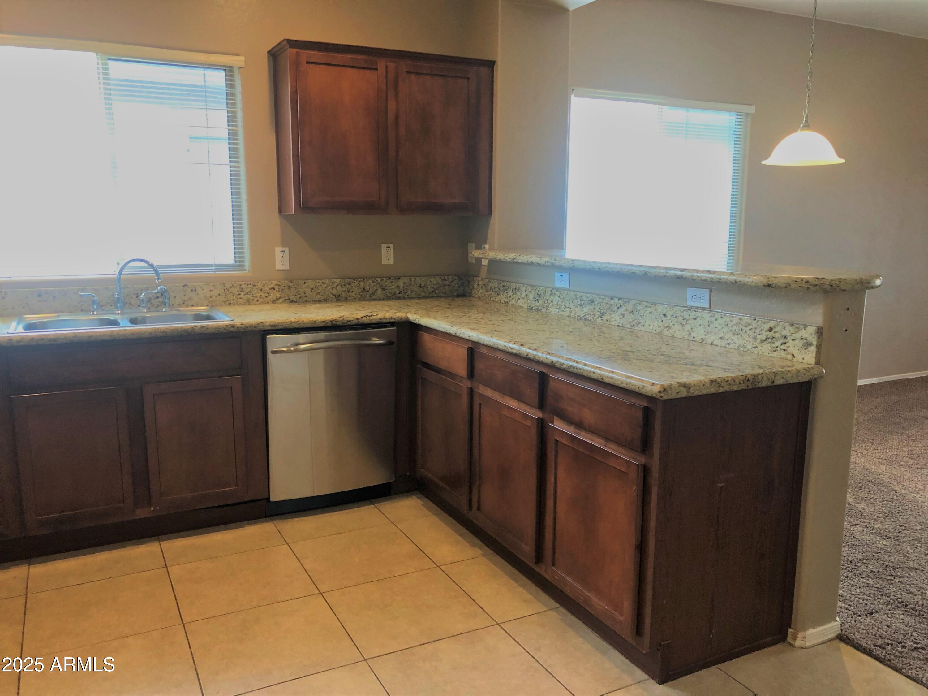 7347 West Millerton Way Florence, AZ 85132 - Photo 4 of 17 IMG_1457