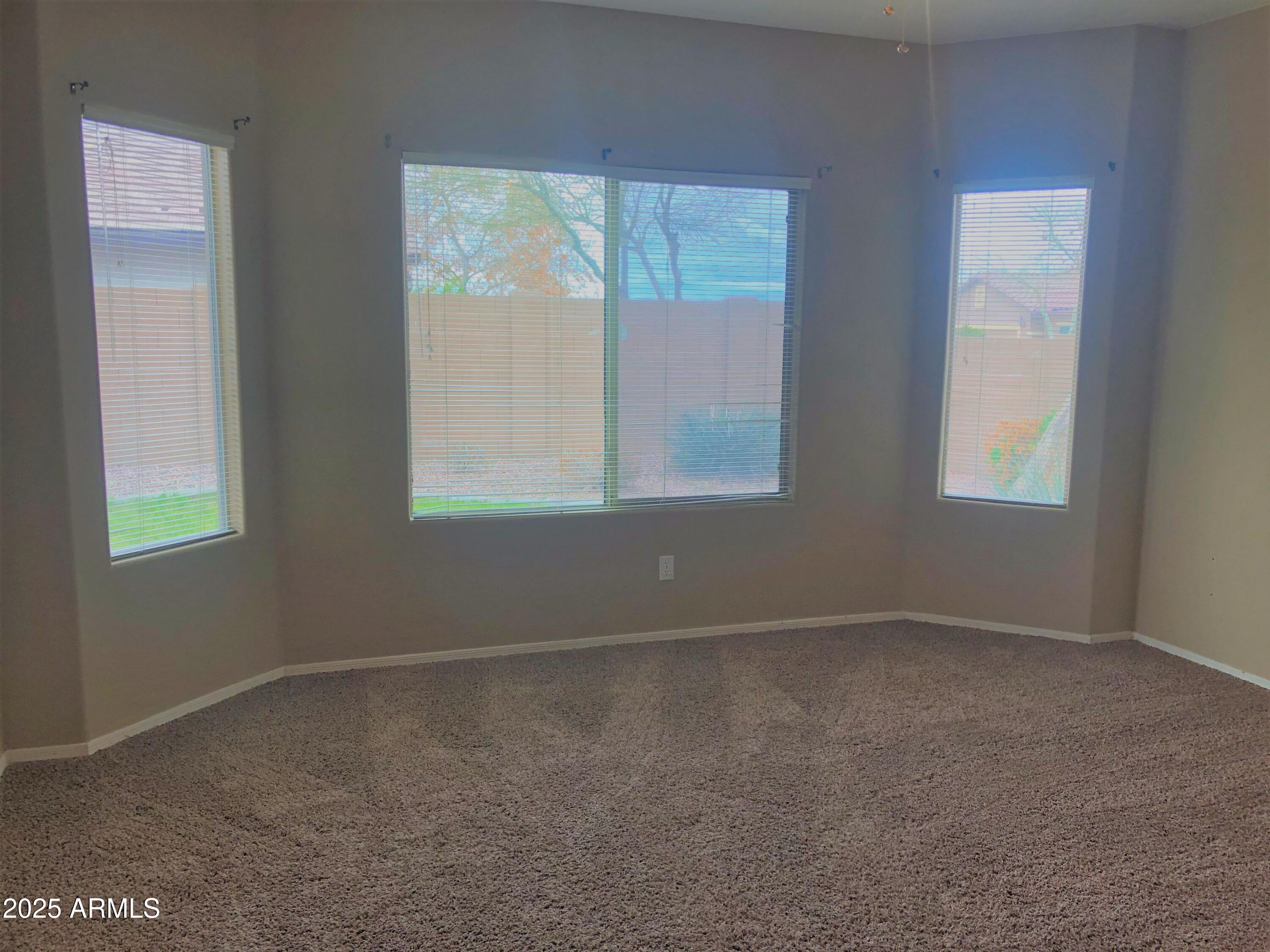 7347 West Millerton Way Florence, AZ 85132 - Photo 6 of 17 IMG_1461