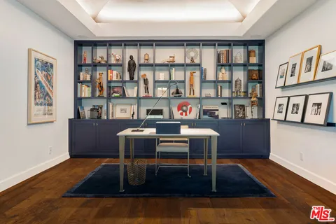 $2,295,000 | 1925 Curson Place, Los Angeles, CA 90046