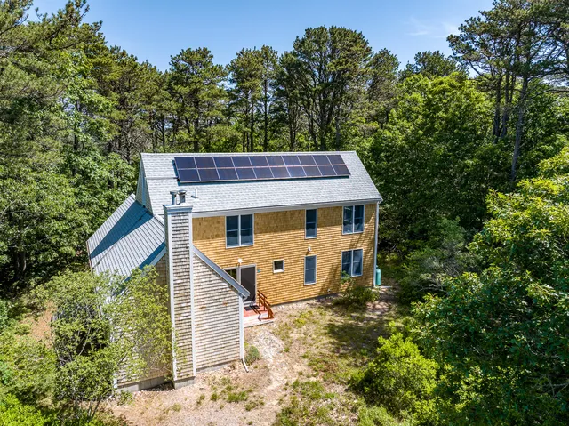 $789,000 | 20 Thomas Coles Lane, Wellfleet, MA 02667