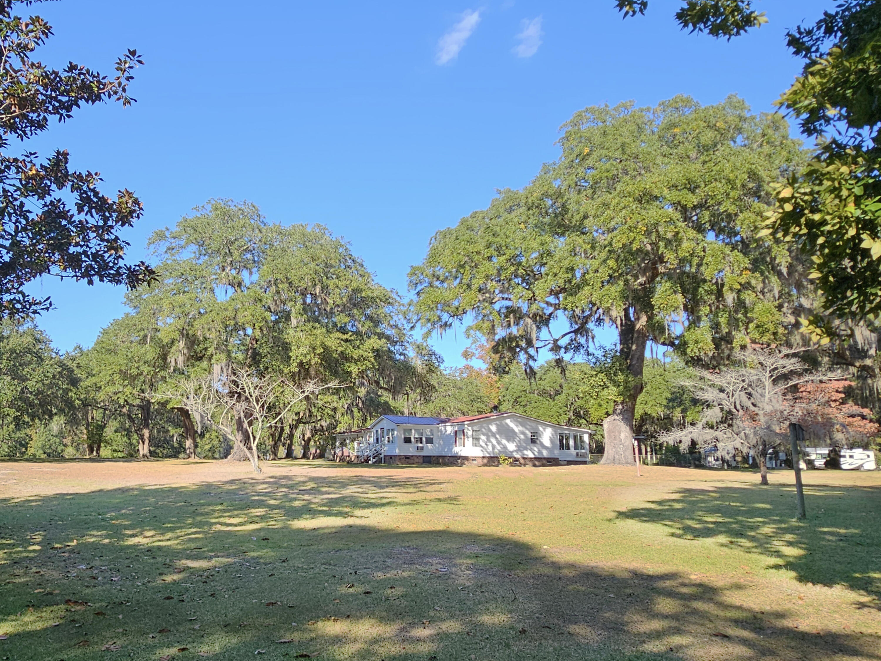 4139 Pritchard Green Road Awendaw, SC 29429 - Photo 6 of 9 House