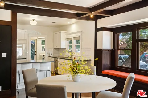 $1,299,000 | 2337 West 29th Place, Los Angeles, CA 90018