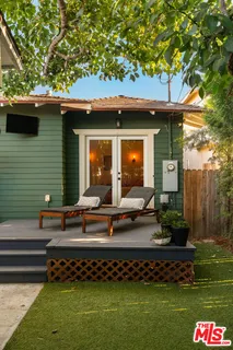 $1,299,000 | 2337 West 29th Place, Los Angeles, CA 90018
