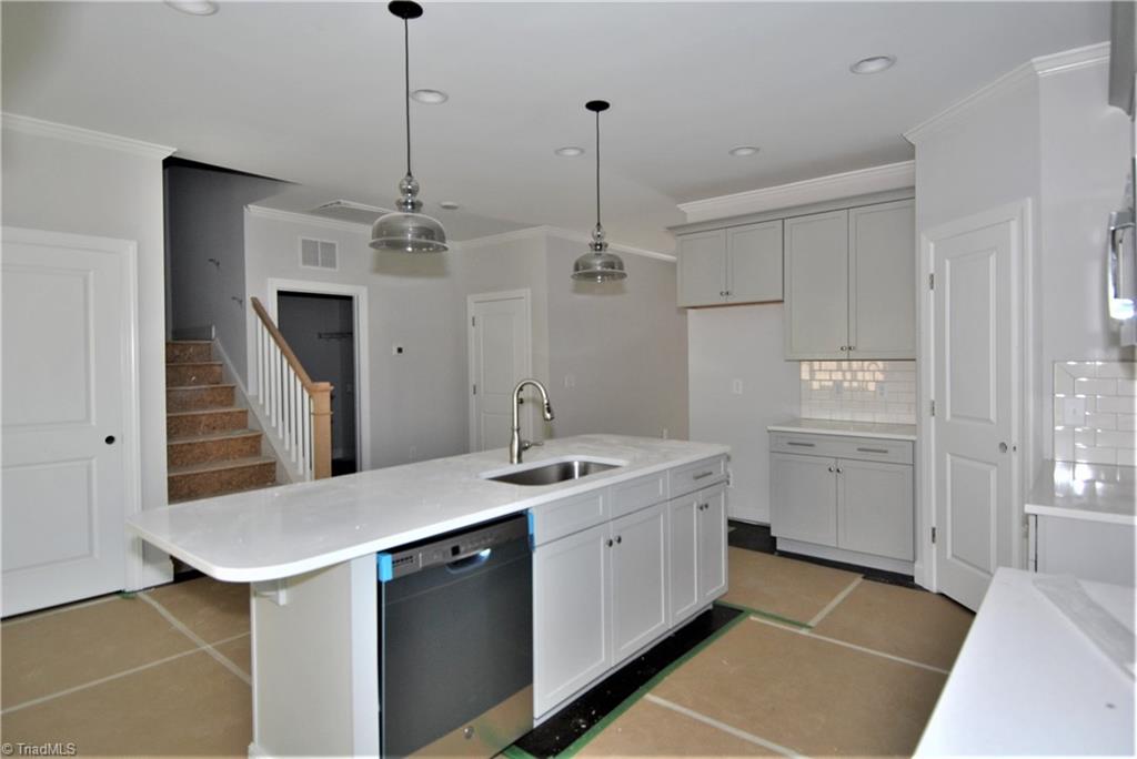 2029 Welden Ridge Road Kernersville, NC 27284 - Photo 12 of 30 Gallery Image 12