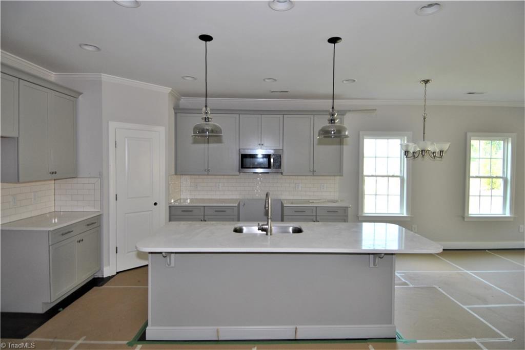 2029 Welden Ridge Road Kernersville, NC 27284 - Photo 8 of 30 Gallery Image 8