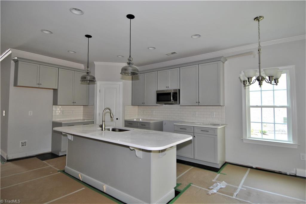 2029 Welden Ridge Road Kernersville, NC 27284 - Photo 10 of 30 Gallery Image 10