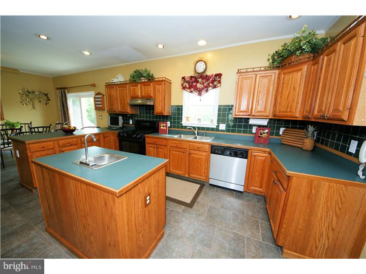 1 South Chambers Road Cream Ridge, NJ 08514 - Photo 12 of 24