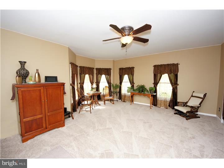 1 South Chambers Road Cream Ridge, NJ 08514 - Photo 7 of 24