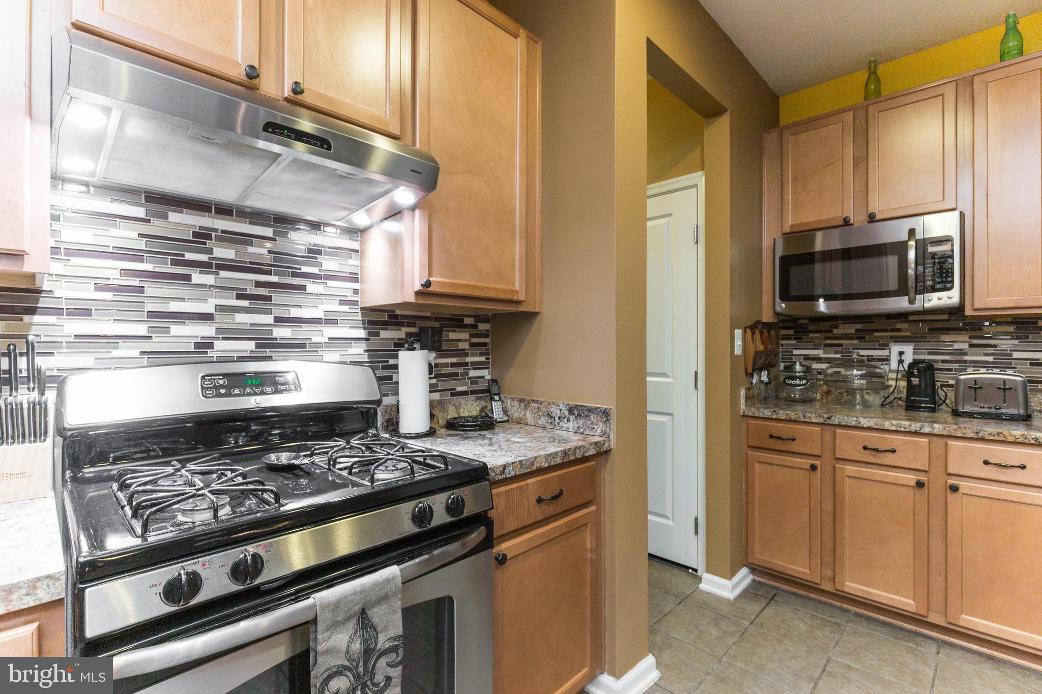 14305 Lusby Ridge Road Accokeek, MD 20607 - Photo 11 of 57 Kitchen
