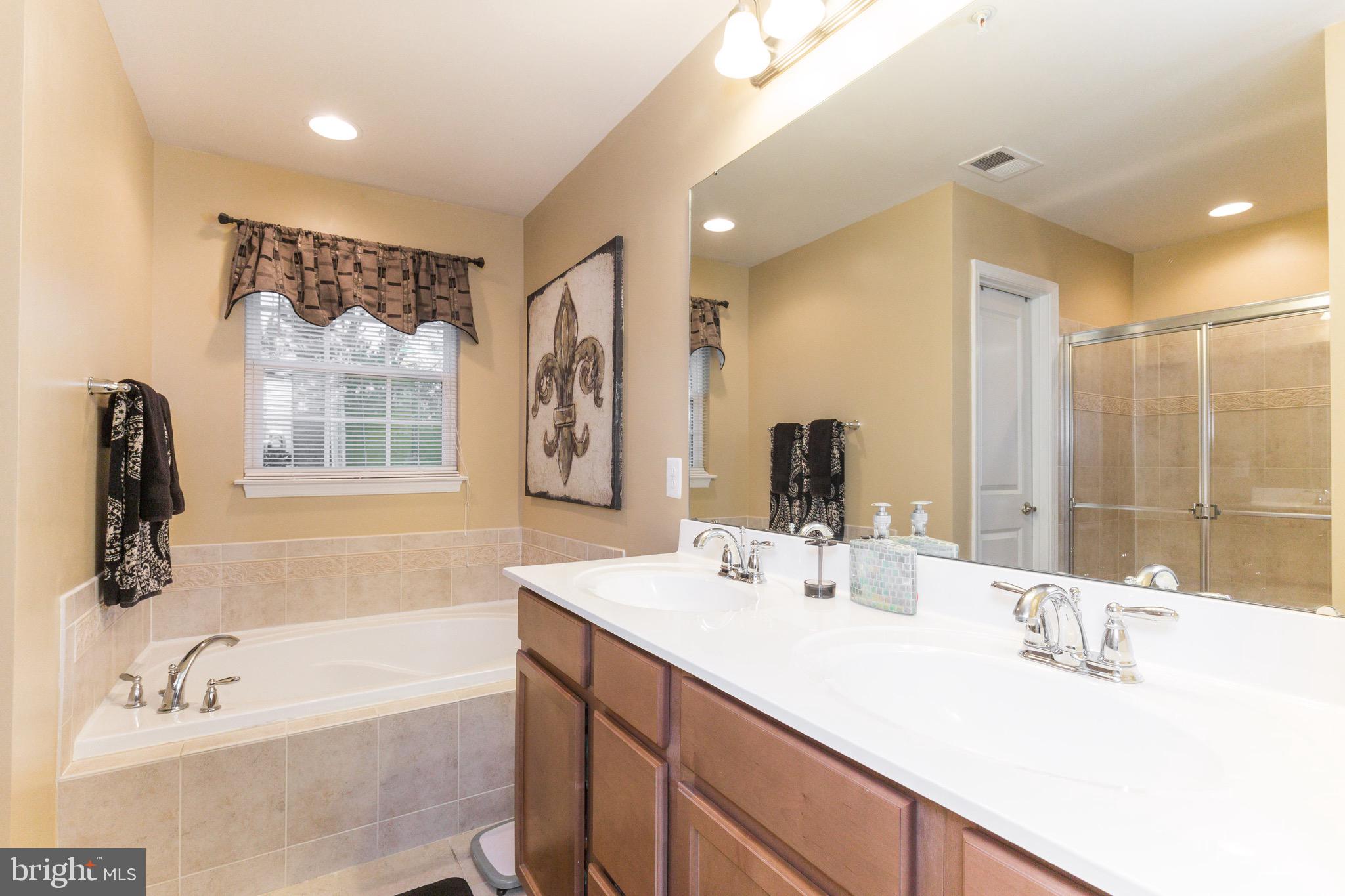 14305 Lusby Ridge Road Accokeek, MD 20607 - Photo 36 of 57 Owner's Bath
