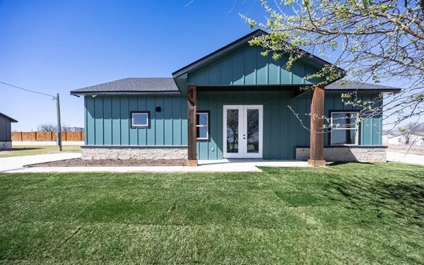 $349,990 | 101 Sparrow Drive, Azle, TX 76020