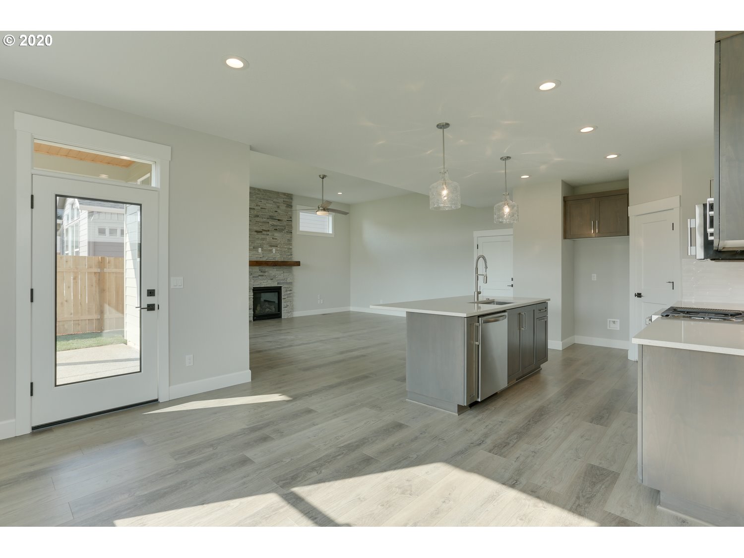 38488 Maple Street Sandy, OR 97055 - Photo 11 of 32