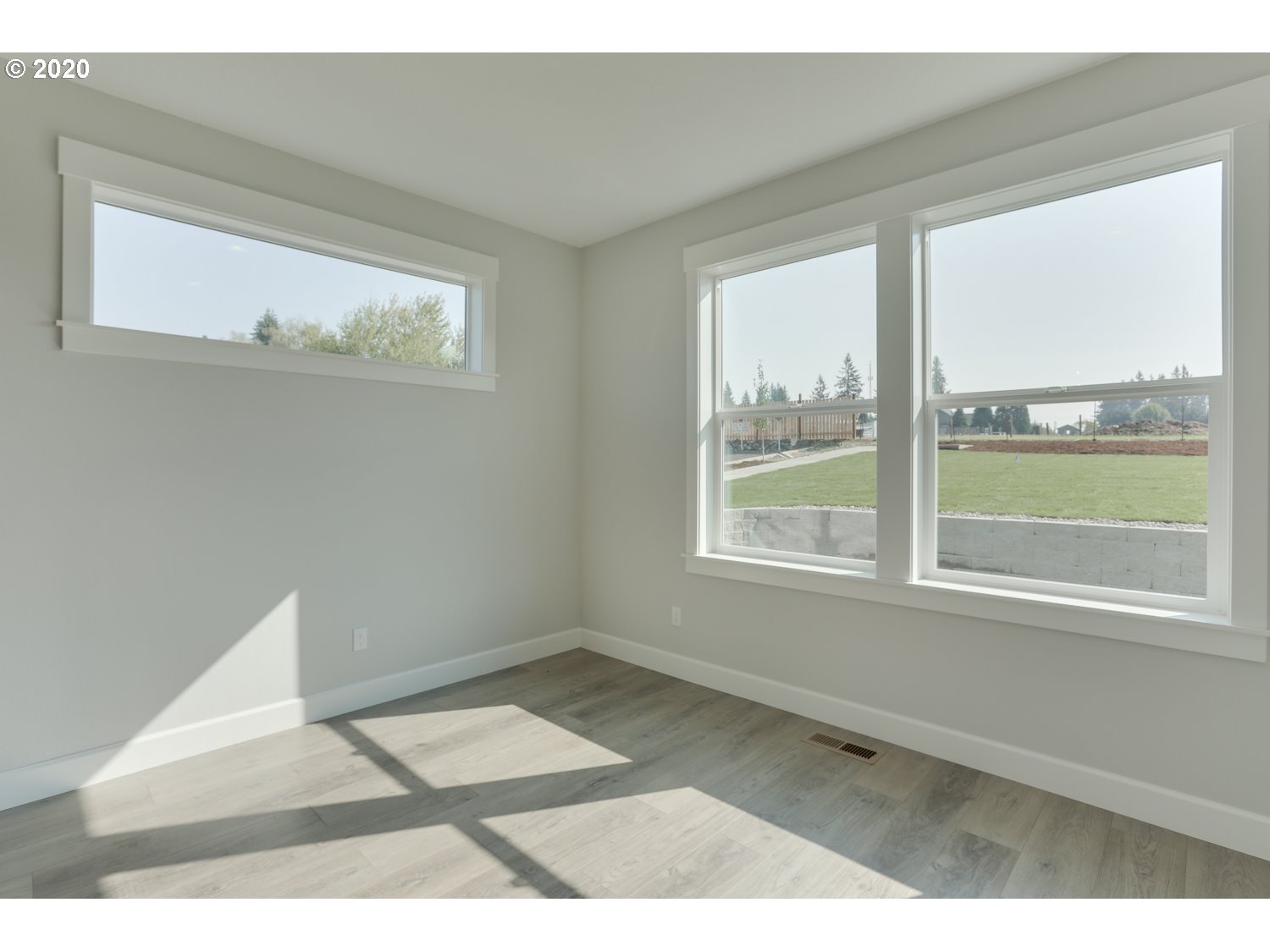 38488 Maple Street Sandy, OR 97055 - Photo 12 of 32