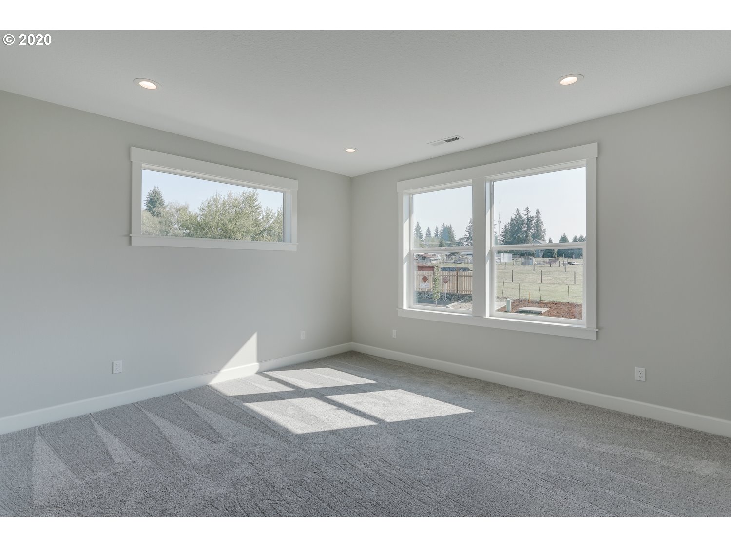 38488 Maple Street Sandy, OR 97055 - Photo 18 of 32