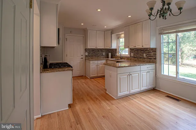 $4,000 | 7884 Godolphin Drive, Springfield, VA 22153