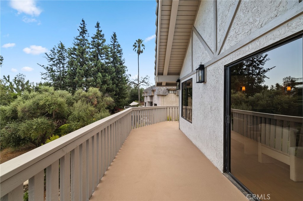 275 Fairview Road Ojai, CA 93023 - Photo 23 of 75