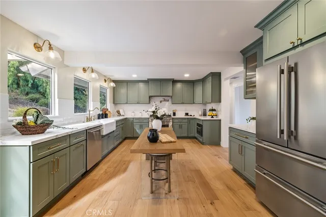 $2,249,000 | 275 Fairview Road, Ojai, CA 93023