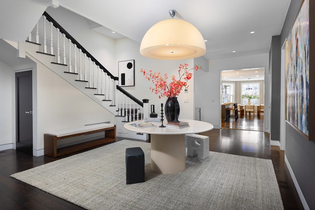 410 Beacon Street Boston, MA 02115 - Photo 3 of 35