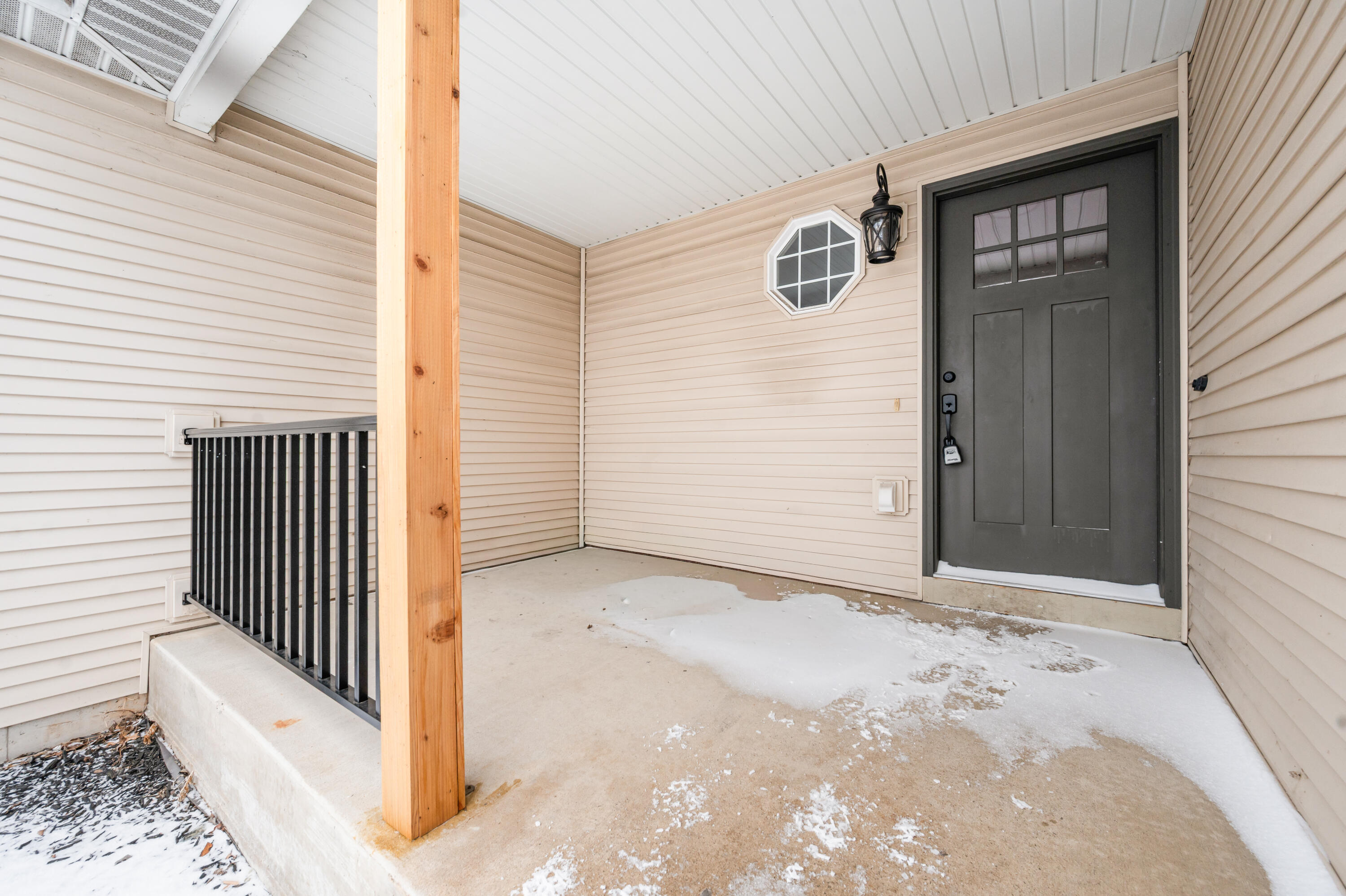 706 Tioga Park Drive Big Rapids, MI 49307 - Photo 2 of 33 706-TiogaPark-BR-29