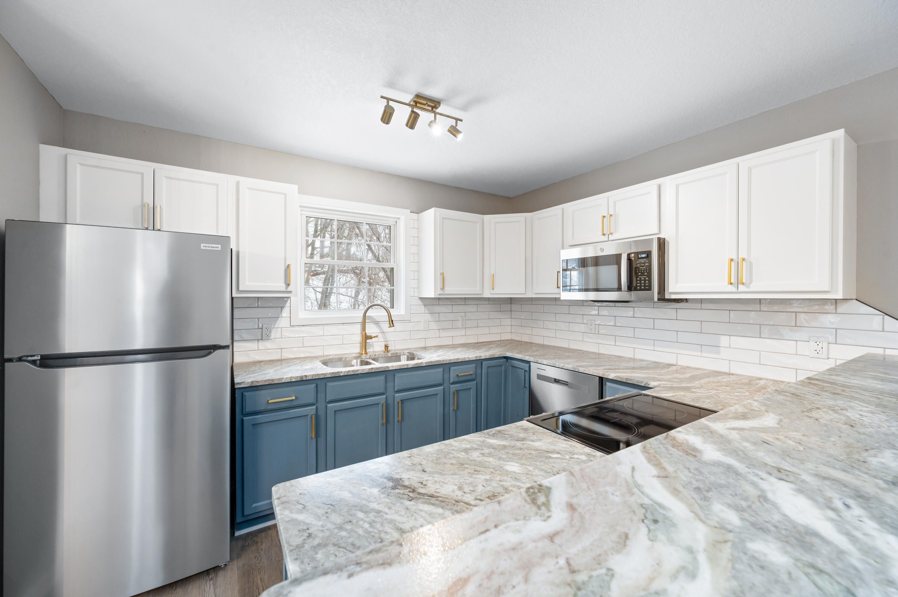 706 Tioga Park Drive Big Rapids, MI 49307 - Photo 8 of 33 706-TiogaPark-BR-7