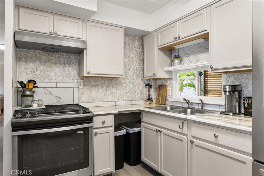 3156 Esplanade, Unit 298 Chico, CA 95973 - Photo 3 of 30