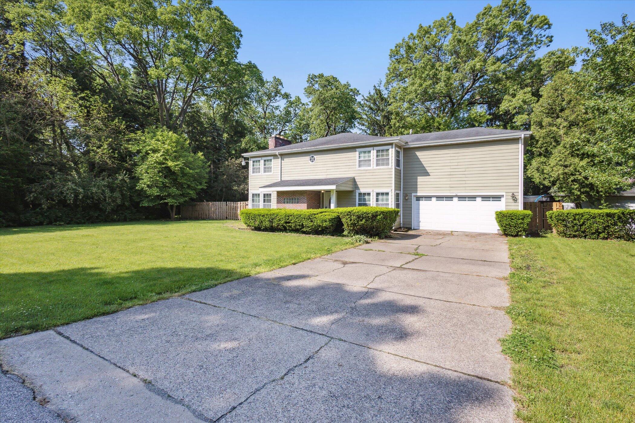 240 Windsor Road Benton Harbor, MI 49022 - Photo 3 of 55 240 Windsor Rd