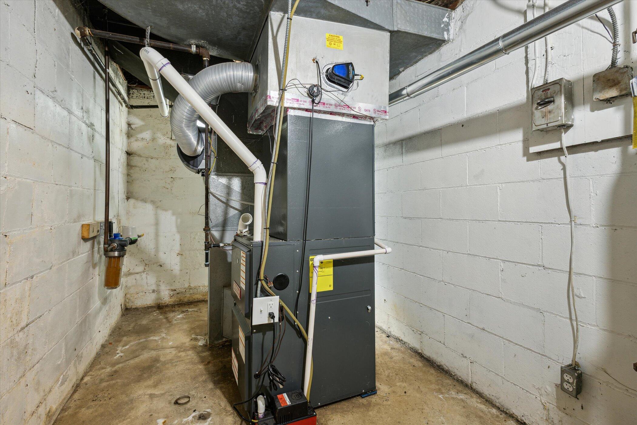 240 Windsor Road Benton Harbor, MI 49022 - Photo 42 of 55 2 year Old Furnace/Air
