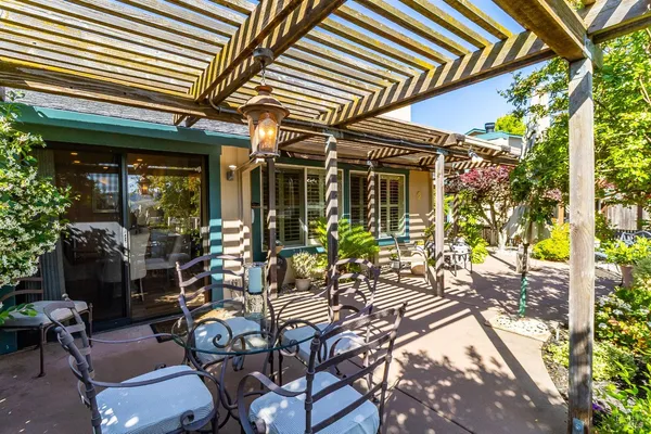 $599,000 | 1586 London Circle, Benicia, CA 94510