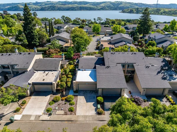 $599,000 | 1586 London Circle, Benicia, CA 94510