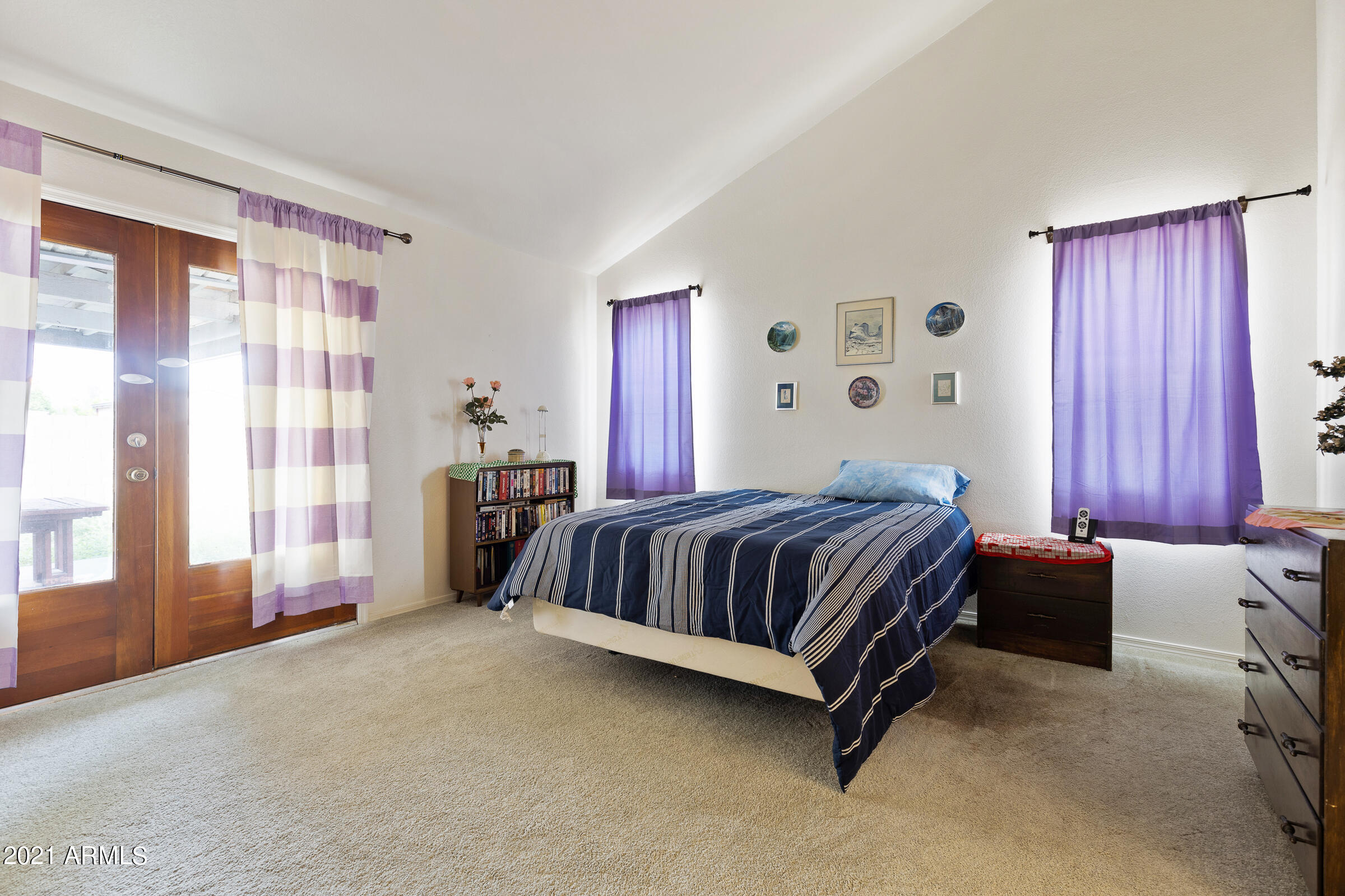 1716 East Redfield Road Tempe, AZ 85283 - Photo 18 of 42 1716 E Redfield Rd-24