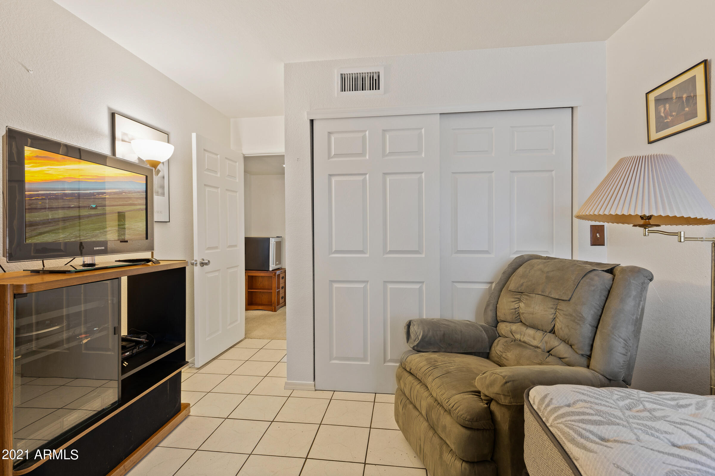 1716 East Redfield Road Tempe, AZ 85283 - Photo 24 of 42 1716 E Redfield Rd-18