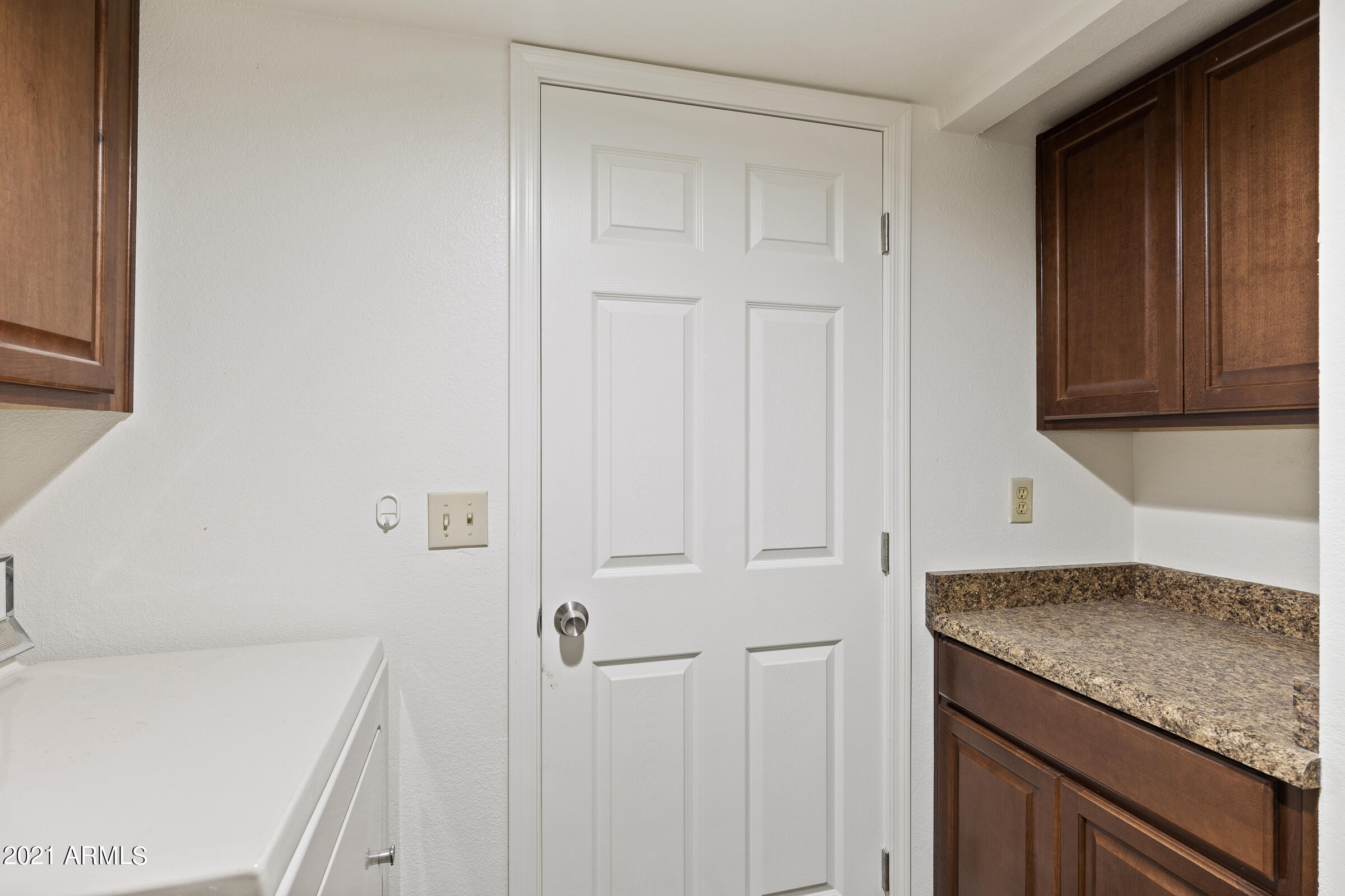 1716 East Redfield Road Tempe, AZ 85283 - Photo 29 of 42 1716 E Redfield Rd-29