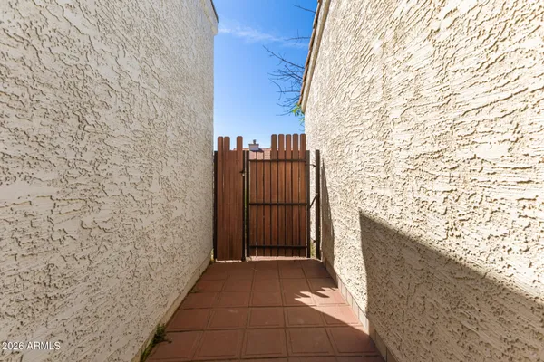 $420,000 | 1302 West Keats Avenue, Mesa, AZ 85202