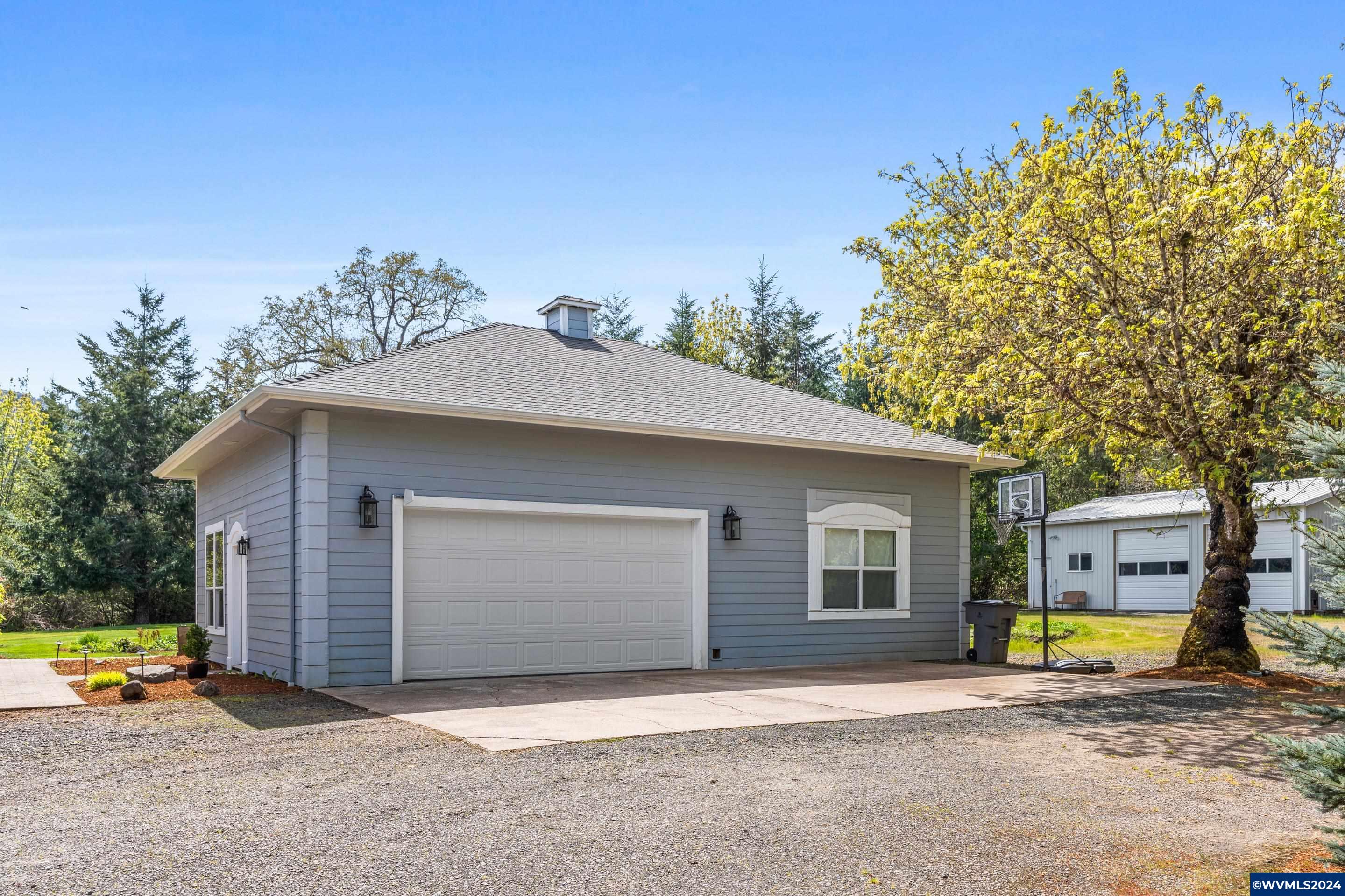21950 Gooseneck Road Sheridan, OR 97378 - Photo 5 of 42