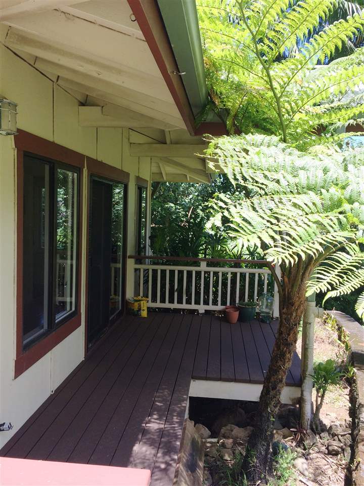 10 Honokaupu Place Haiku, HI 96708 - Photo 20 of 23 a view of balcony with wooden floor and outdoor space