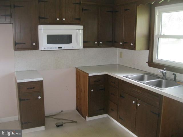 26 Bunker Hill Road Stevens, PA 17578 - Photo 5 of 12 Gallery Image 5