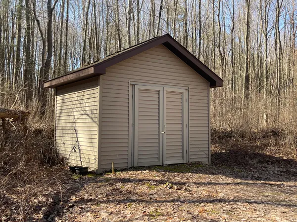 $214,900 | 11969 Strait Road, Hanover, MI 49241