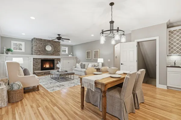 $849,900 | 16926 Dynamic Drive, Lakeville, MN 55044