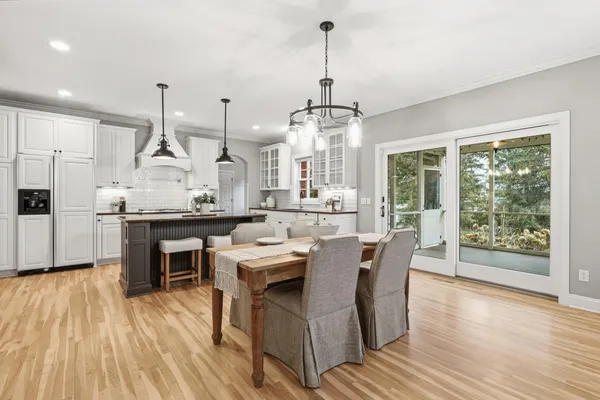 $849,900 | 16926 Dynamic Drive, Lakeville, MN 55044