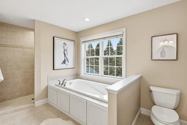 $849,900 | 16926 Dynamic Drive, Lakeville, MN 55044