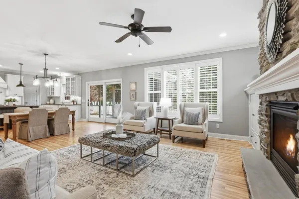 $849,900 | 16926 Dynamic Drive, Lakeville, MN 55044