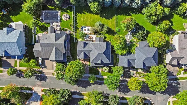 $849,900 | 16926 Dynamic Drive, Lakeville, MN 55044