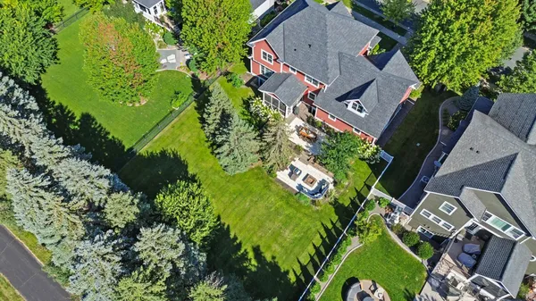 $849,900 | 16926 Dynamic Drive, Lakeville, MN 55044