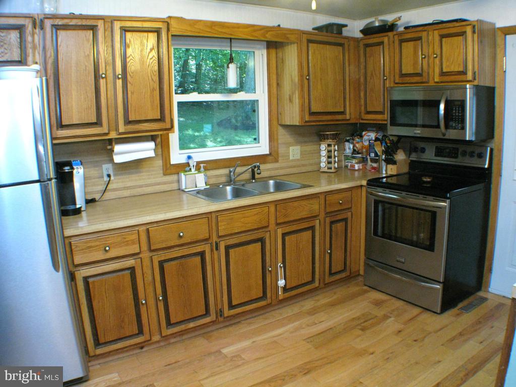 34 Fox Road Newmanstown, PA 17073 - Photo 4 of 24 Gallery Image 4