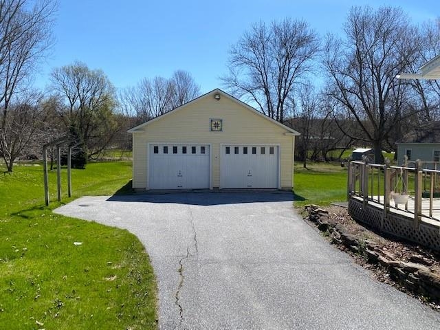 572 Lake Road Swanton, VT 05488 - Photo 3 of 14