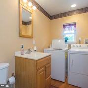 1528 Steel Road Havertown, PA 19083 - Photo 14 of 37 Gallery Image 14