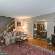 1528 Steel Road Havertown, PA 19083 - Photo 4 of 37 Gallery Image 4