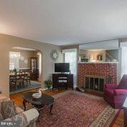 1528 Steel Road Havertown, PA 19083 - Photo 5 of 37 Gallery Image 5